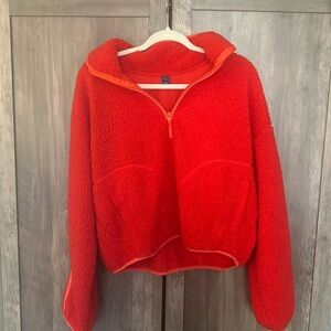 Viral red old navy Sherpa- no longer sold in this color RARE